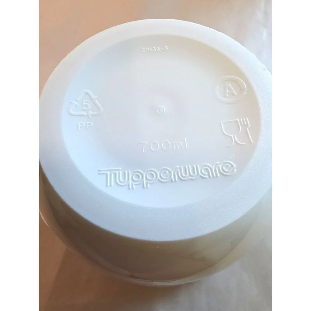 Tupperware Butterfly Bowl Set of 3 White #2513 One Touch Blue Seals 700ml